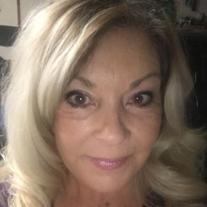 Meet your Posher, Rita